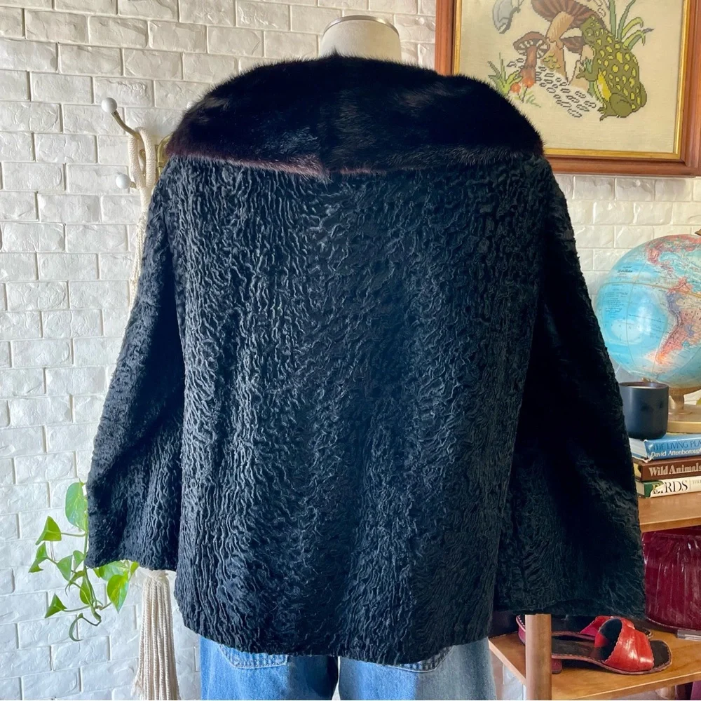 Vintage 1960s Persian Lamb Cropped Coat with Mink Collar - Picture 10 of 15